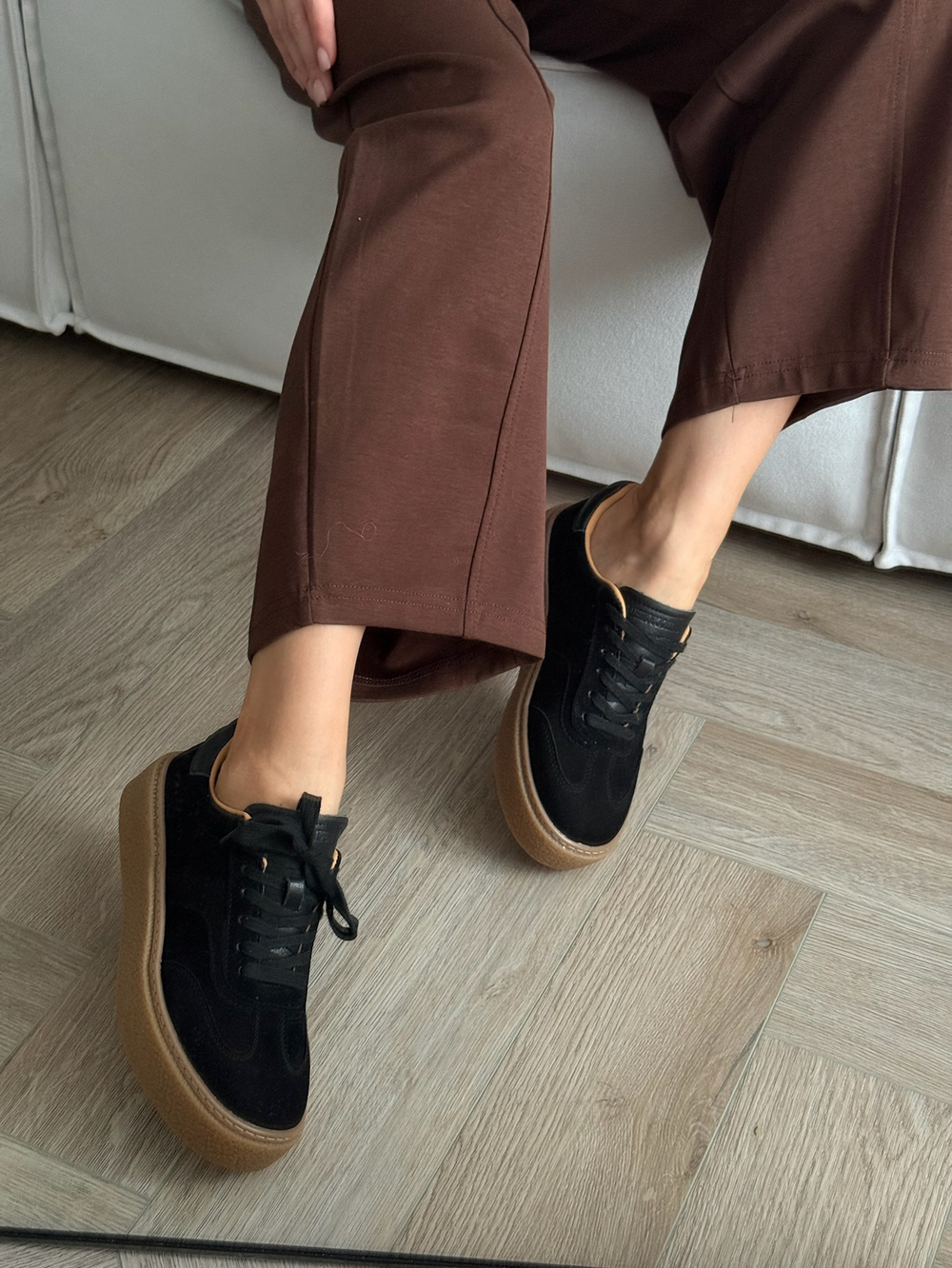 Кеды из натуральной замши