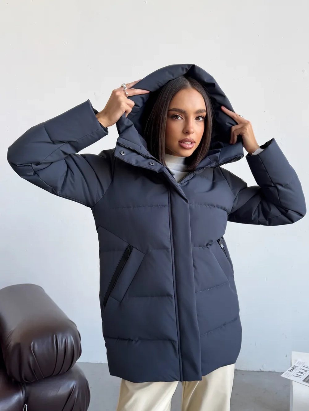 Куртка демисезонная с капюшоном удлиненная