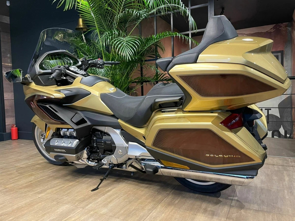 Honda GL1800 Gold Wing Tour "50th Anniversary" 2025