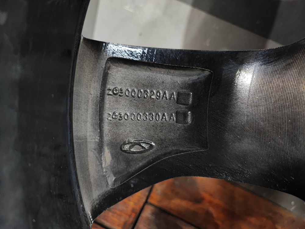 Диск колесный литой R17 Chery Tiggo 4 Pro 20-нв Б/У Оригинал 203000329AA