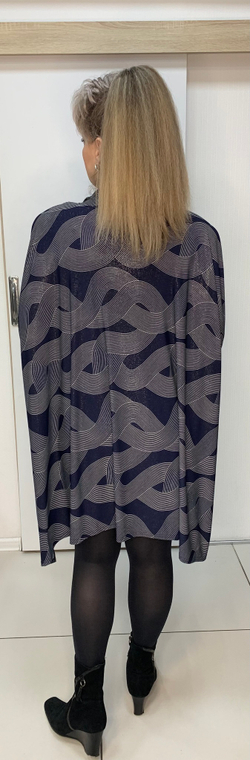 Темно-синяя вискозная туника с разрезами