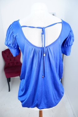 Блузка Piena красивого синего цвета, маркировка М, визуально 46 размер