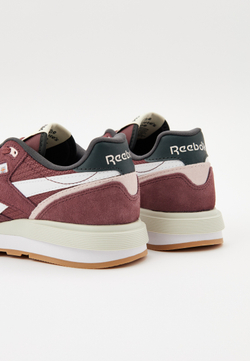 Кроссовки женские REEBOK CLASSIC NYLON 89