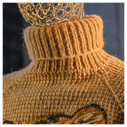 Шерстяной свитер «Сибирский душегрей» тигр