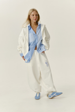 PRE-ORDER HUDI ANGEL ÉSME