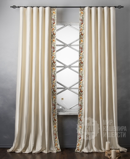 Атласные шторы с вышивкой ШАРЛИЗЗ (арт. BL01-249-05) - (200х280)х2 см. - сливочные