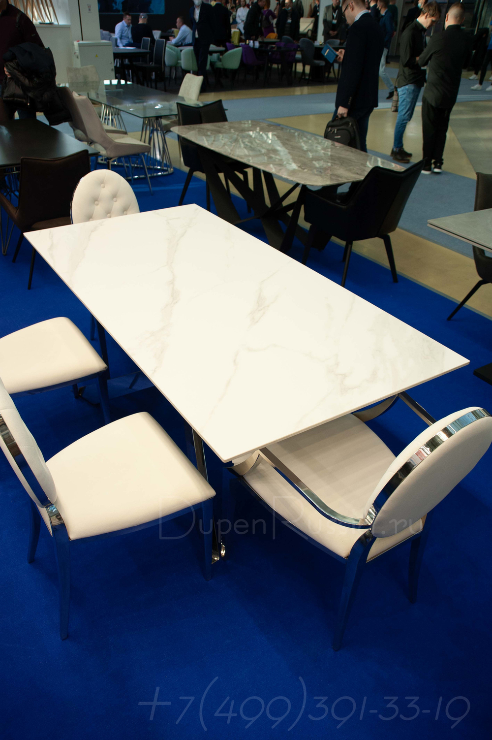 Стул Y110B бежевый бархат