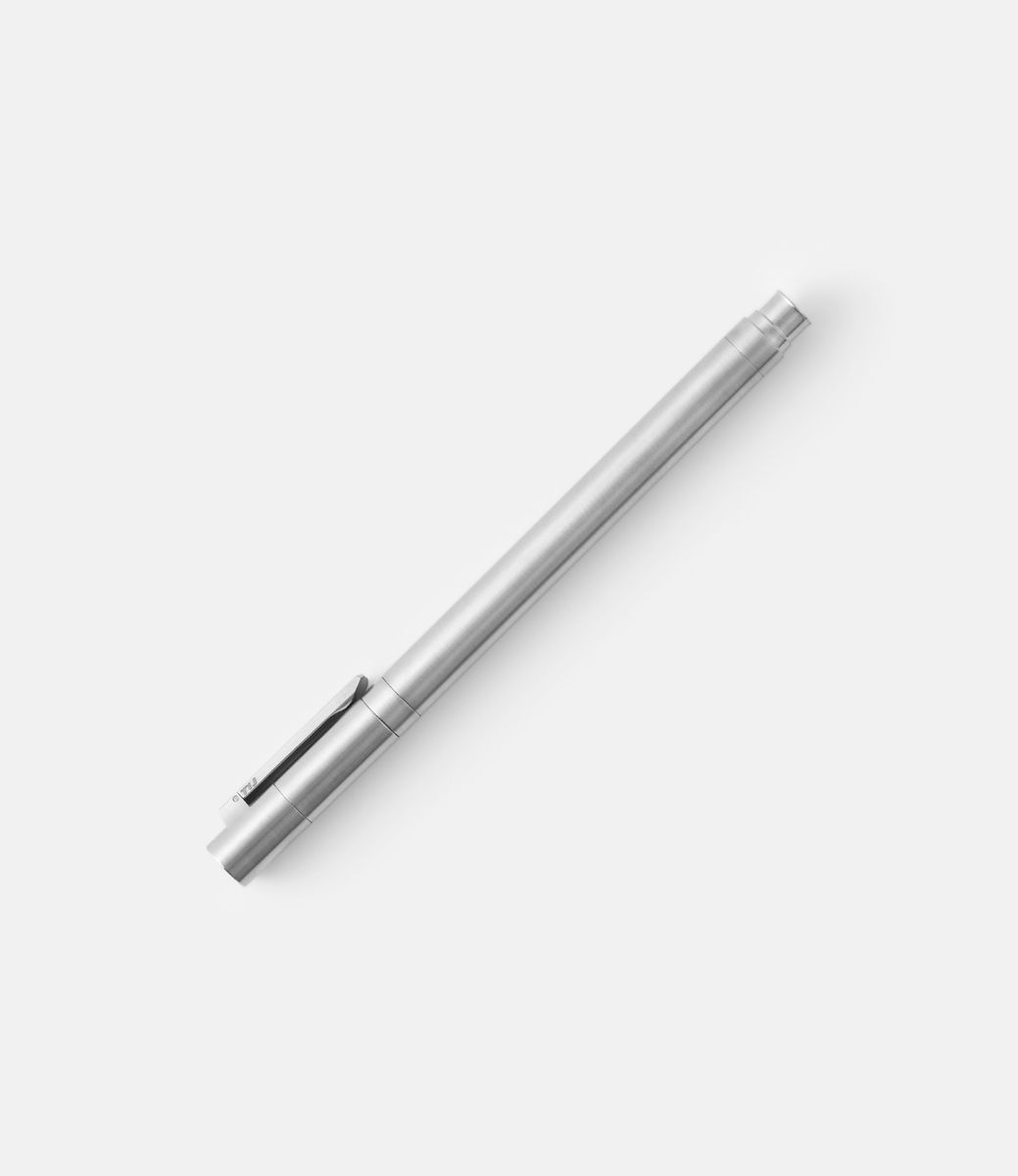 TIJ Roller Pen Extreme — ручка-роллер из титана