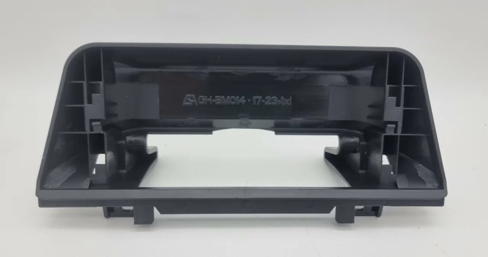 Магнитола для BMW 1-серия (F20) 2017-2019 EVO - Carmedia OL-3030 монитор 12.3" в стиле MERCEDES на Android 11, CarPlay, 4G SIM-слот