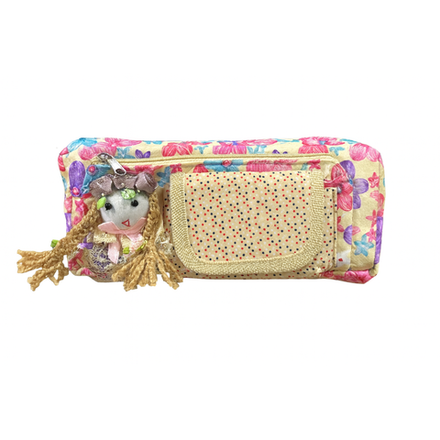 Школьный пенал с цветами и куколкой