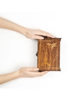 Подарочная коробка