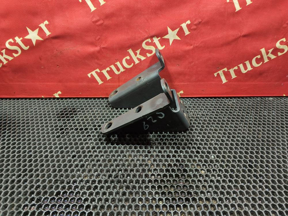 Кронштейн крыла заднего 2019г.