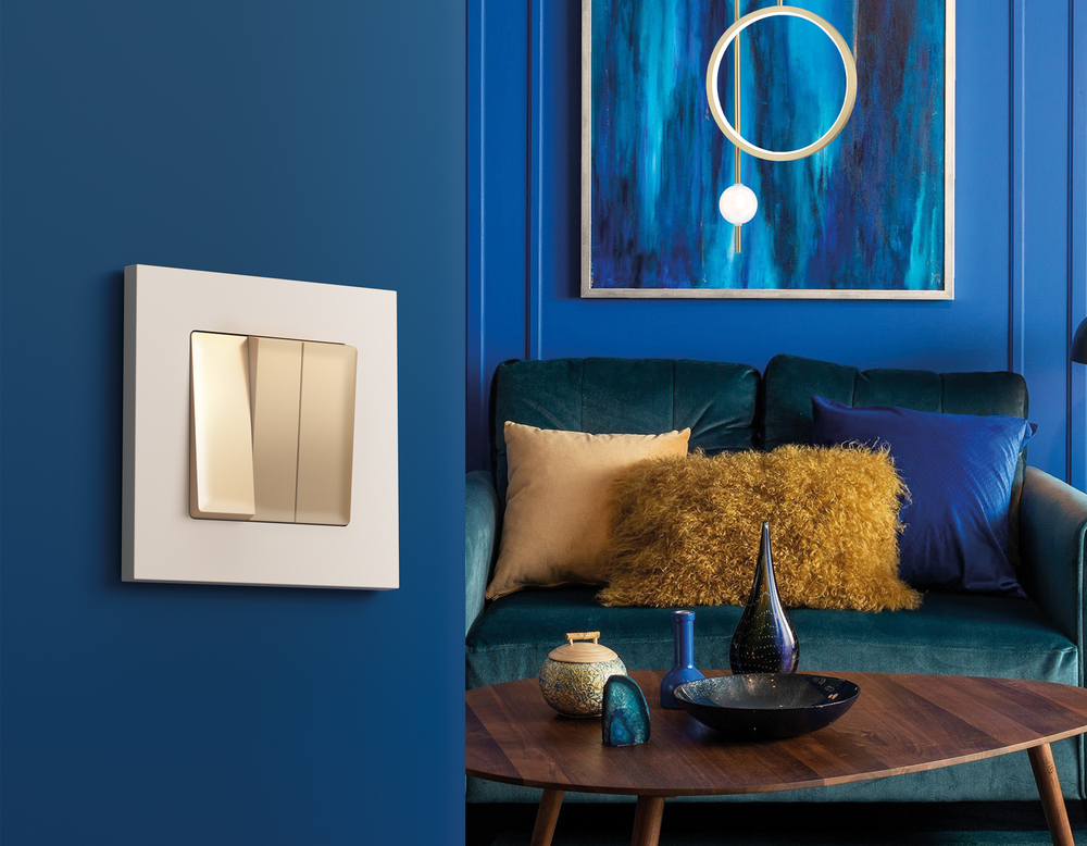 AF250331 Рамка ALFA Qubi (Бежевый матовый) 1-ая