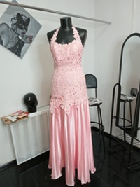 Платье женское праздничное, длинное в пол. Цвет розовый .Размер - 44/46 русский. На рост 165-175 см.