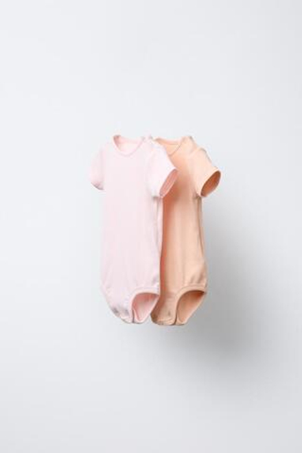 ZARA НАБОР ИЗ ДВУХ БОДИ В ТОНКИЙ РУБЧИК, РОЗОВЫЙ