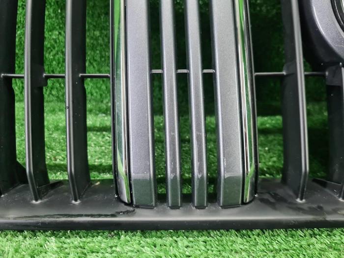 Решетка радиатора Toyota Land Cruiser Prado 150 (2017-н.в.)