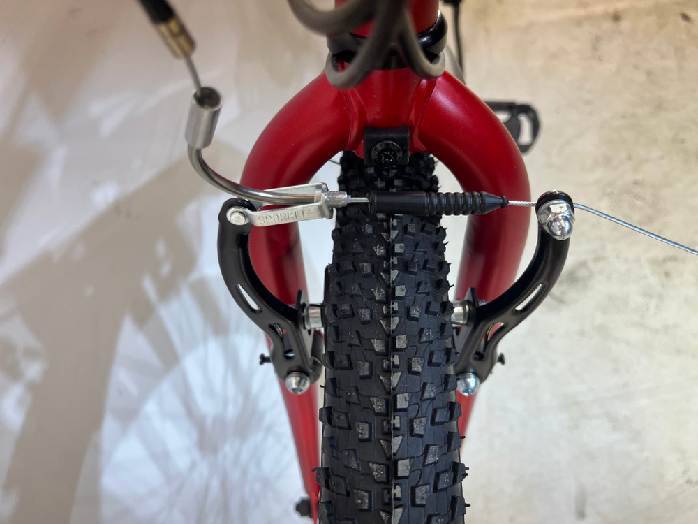 Велосипед Bike Dragon 26" 21скор (ст.рама,SunRun, Жесткая вилка, тормоз V-brake) BD-1-26-3 красный