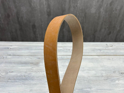 Красивый медовый оттенок кожи для ремня из Англии