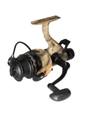 Катушка безынерционная с байтраннером Black Side Pathfinder 3000CDS