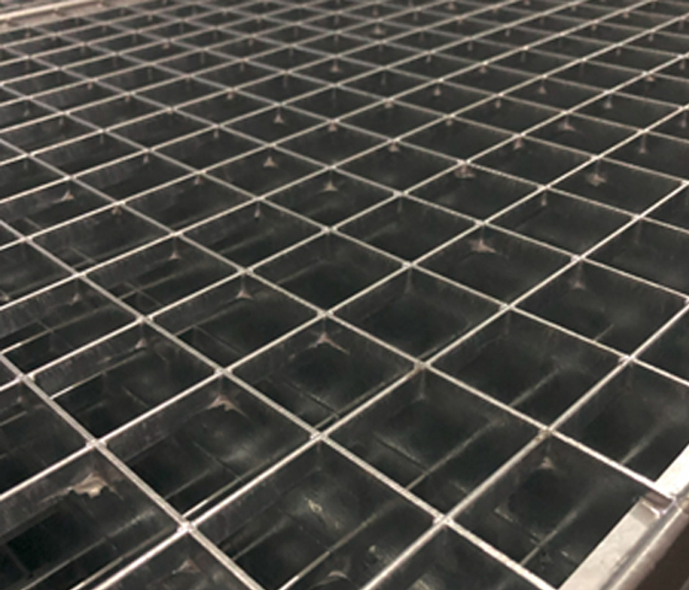 ТМС Настил решетчатый прессованный 1000х1000 (гор.цинк) 33×33 30×2