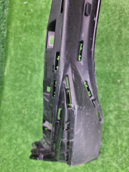 Юбка переднего бампера Geely Atlas 2 (2023-н.в.)