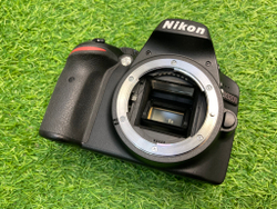 Nikon D3200 7.400 кадров