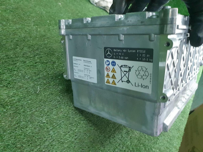Батарея АКБ стартерная 48V Mercedes GLS x167 (2019-н.в.)