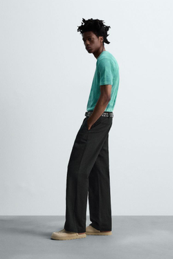 ZARA ТРИКОТАЖНАЯ ФУТБОЛКА С ГРАФИЧЕСКИМ ПРИНТОМ © OTIS KWAME KYE QUAICOE, СИНИЙ