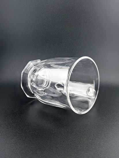 Кружка стеклянная 700 мл. на ножке