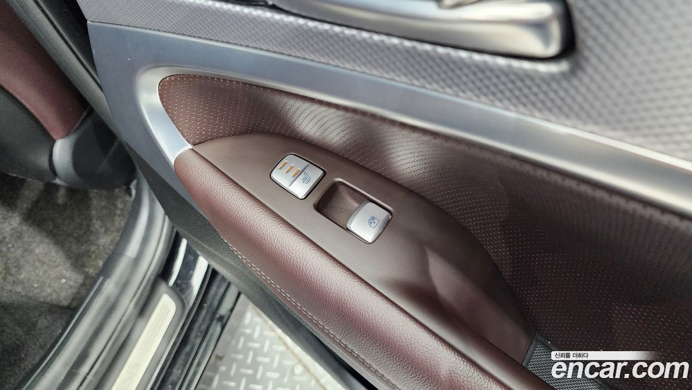 Genesis The New G70 Бензин 2.0T 2WD (06.2021)