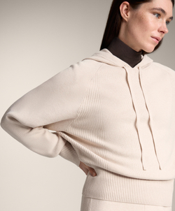 Oysho Вязаный джемпер в рубчик с капюшоном и приталенной талией, каменный