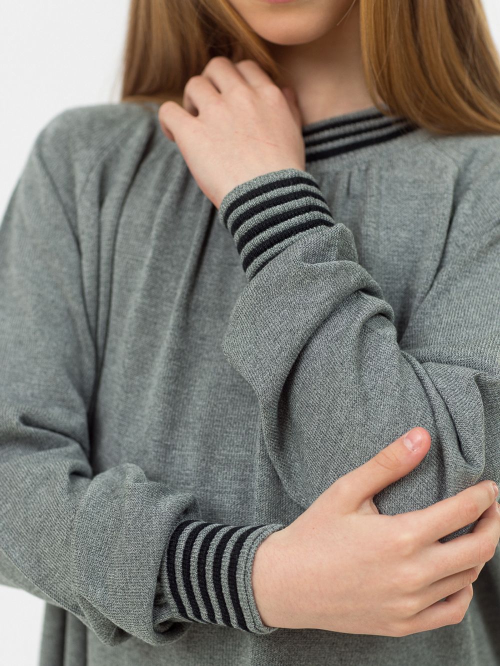 Платье для девочки AT700  серый