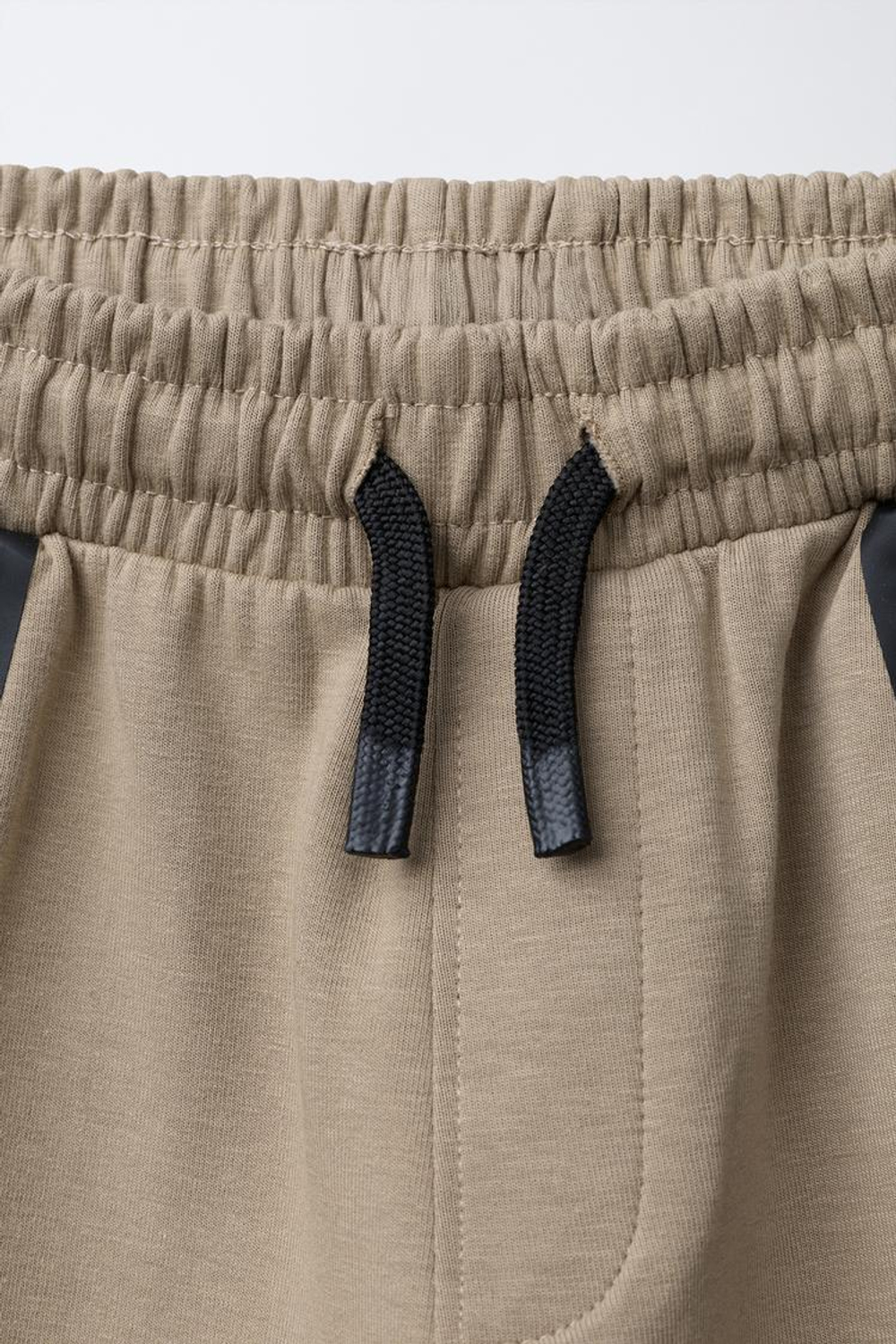 ZARA СПОРТИВНЫЕ БРЮКИ-ДЖОГГЕРЫ ИЗ INTERLOCK, БЕЖЕВЫЙ