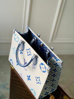 Louis Vuitton Onthego MM