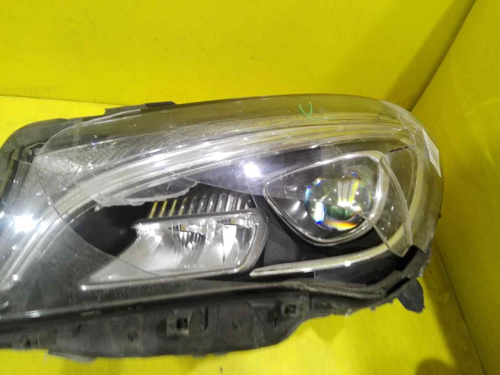 Битая Фара левая Mercedes CLA w117 C117 (2016-2019) LED