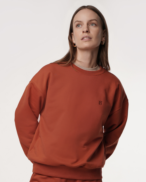 Объемный классический свитшот