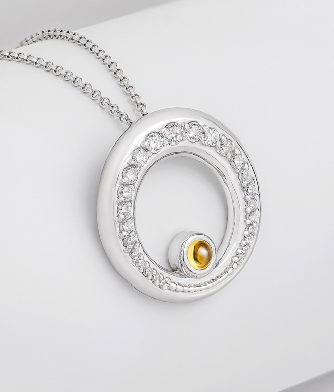 Подвес большой из серебра со вставками из цитрина и бесцветных фианитов