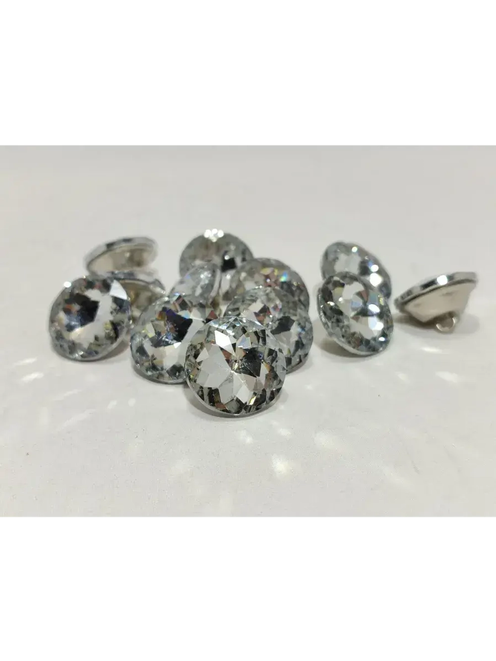 Купить стразы 30 мм стеклянные для декора