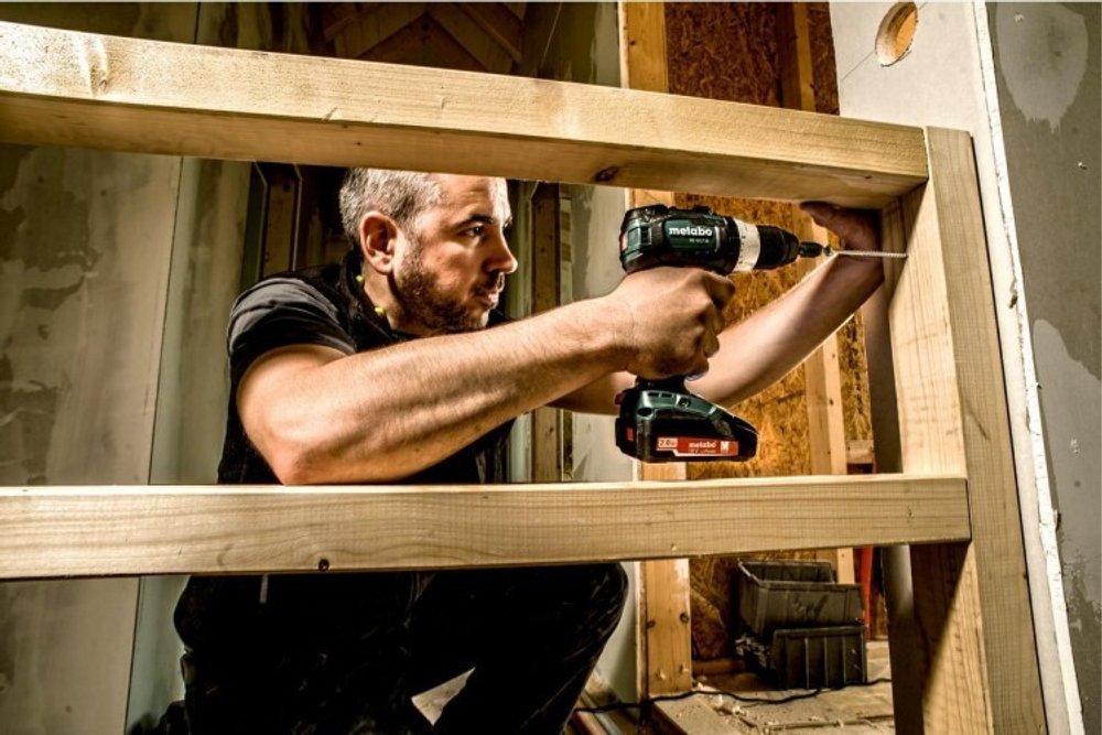 Аккумуляторная дрель-шуруповерт METABO BS 18 LT BL бесщеточная, без АКБ и ЗУ 602325840