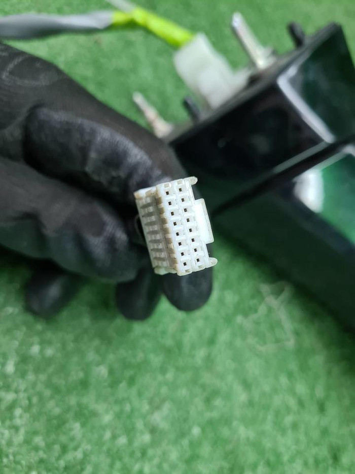 Зеркало левое Lexus ES 7 (2018-н.в.) 14 контактов