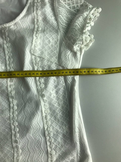 Блузка для романтического образа, визуально на 46 размер