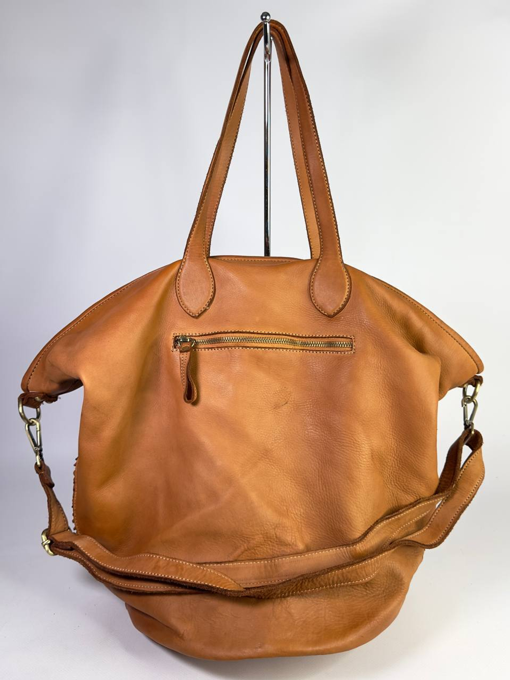 Женская большая плетеная сумка цвета whisky