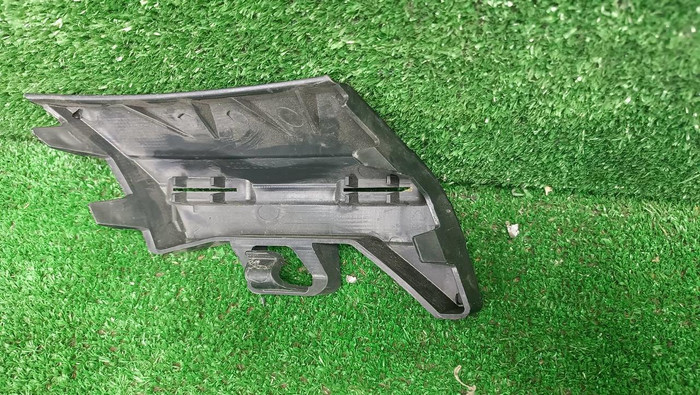 Кронштейн переднего бампера левый Mercedes S W222 (2013-2020)