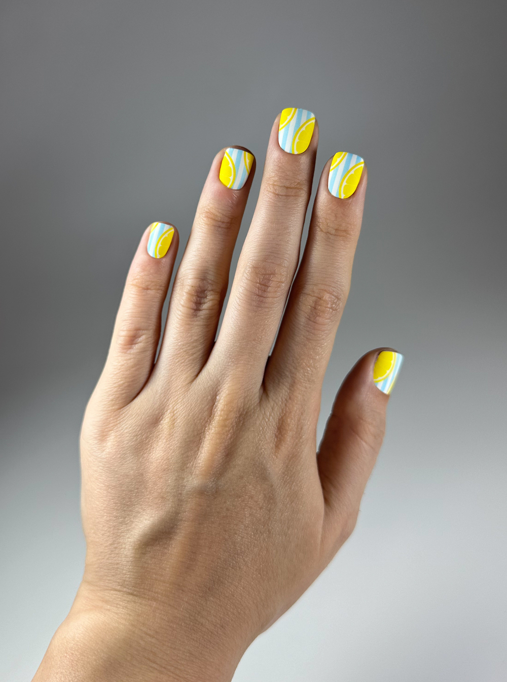 Crazy Manic Плёнки для ногтей для маникюра striped lemon