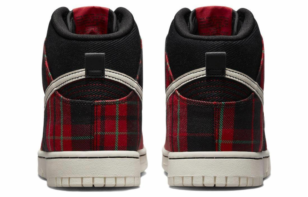 Кроссовки Nike Dunk "Plaid"