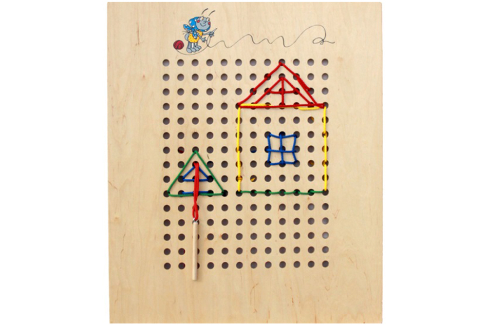 Полифункциональный комплекс с игровыми панелями, мобильной стойкой и основаниями