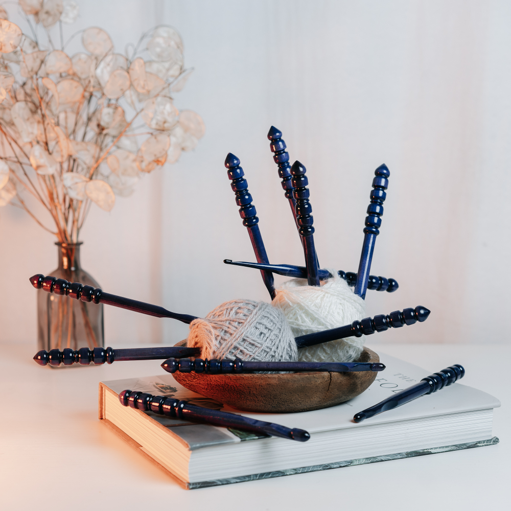 Набор деревянных крючков для вязания из древесины клена 11 штук. KN33