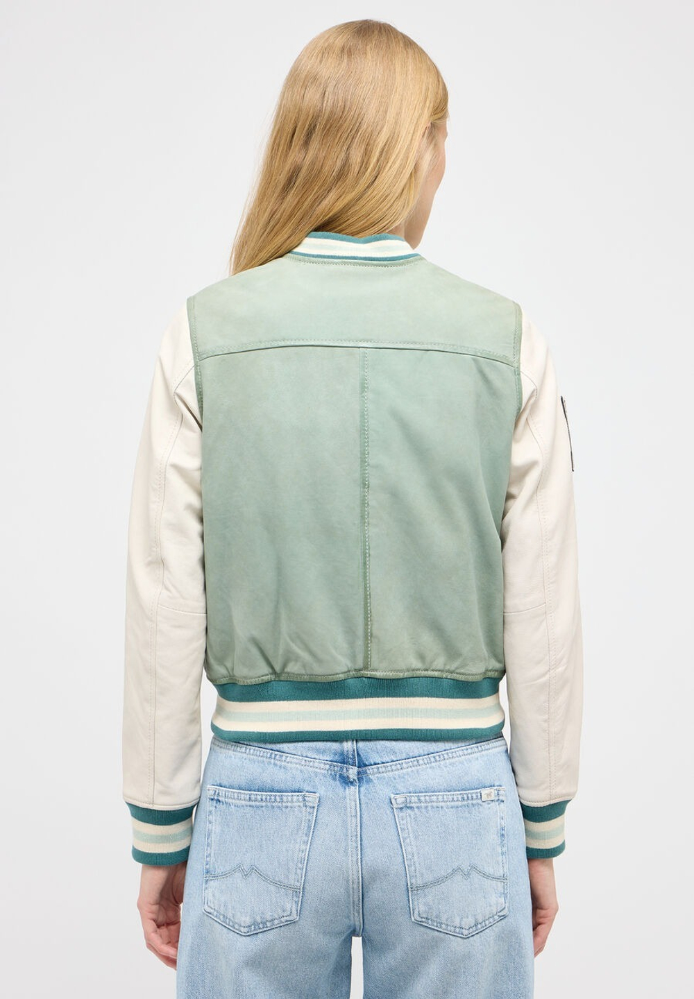 Куртка кожаная женская MUSTANG women´s leather jacket