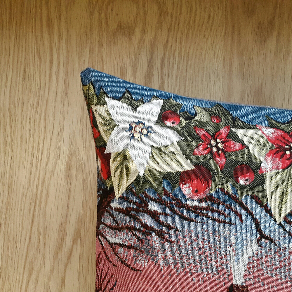 Декоративный гобеленовый чехол для интерьерной подушки (47*47) Волшебный вечер