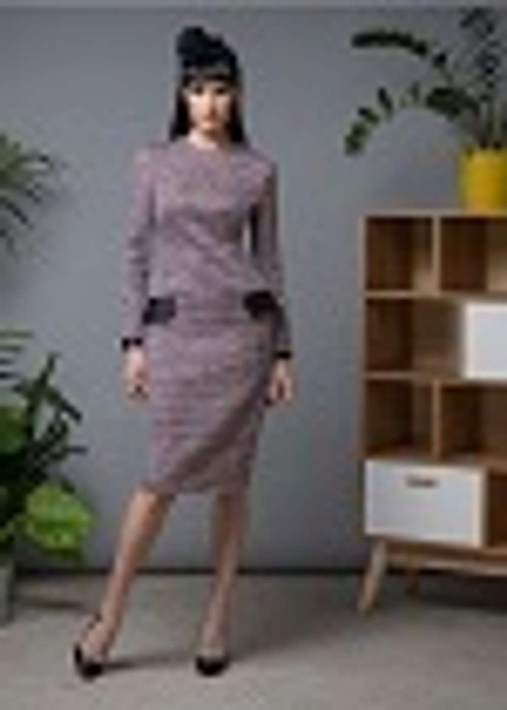 04-02-23 FW Приталенное твидовое платье в клетку, розово-чёрное